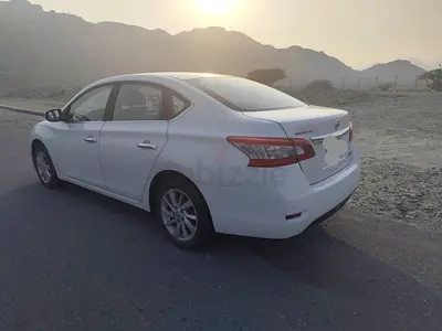 Nissan Sentra 2018 SV GCC Specs - Excellent Condition