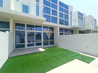 Ready to Move | Fully Furnished | Single Row