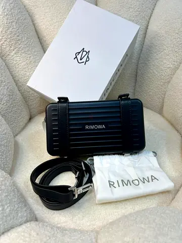 Rimowa hand side Bag