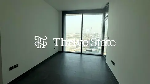 Vacant | Balcony | LUnfurnished | 4 Cheques