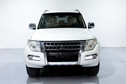 Mitsubishi Pajero GLS 2017 GCC Specs