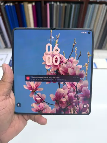Huawei mate X6
