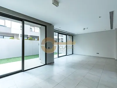 VACANT |VASTU & LANDSCAPED | BACK-TO-BACK |CORNER