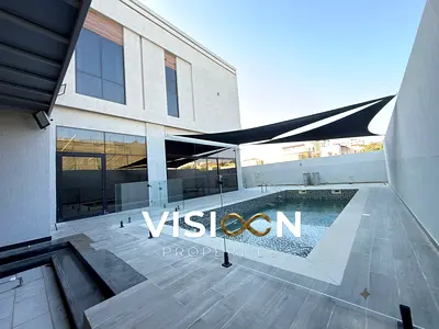 Modern Villa with 5 Bedrooms & Private Pool