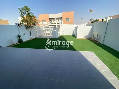 Single Row | Modern Design & Landscaped