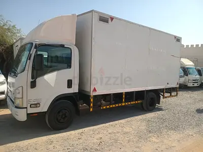 villa shifting and heavy loading
packing team with pickup transport
Moving a large villa in Ajman