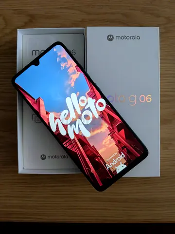 Moto g06 in box – Excellent condition, never used, unlocked, 256GB, Blue