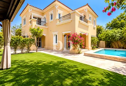 Private Garden | Backing Pool | Small Private Pool