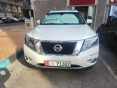 2016 Nissan Pathfinder SV GCC Specs