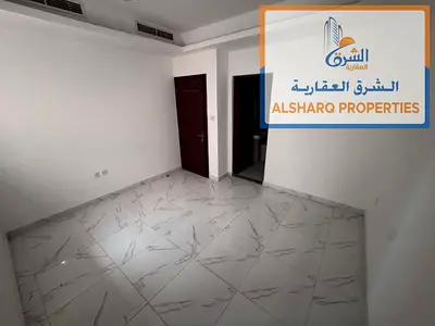 جمل الشقق وأقل الأسعار للإيجار السنوي في النعيمية 1 عجمان  أول ساكن غرفتين وصالة 3 حمامات بلكونة شقة مضيئة بالكامل تكييف وتبريد مركزي الإيجار السنوي 3