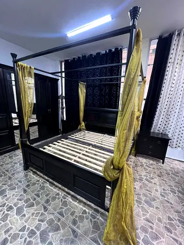 Solid Wood Four-Poster King Bed Frame with Canopy And 2 Side Table