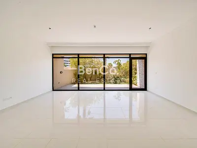 3 Bedrooms | Single Row | Maids Room | Vacant