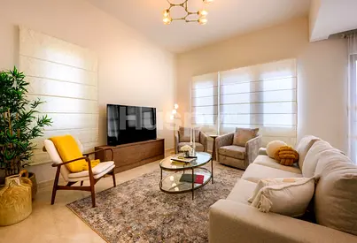 Single Row | Private Garden | Multiple Parkings