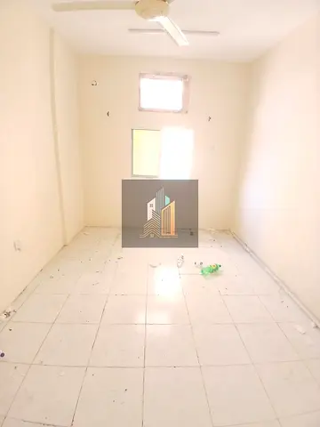 NEAR AL KHALIGE , NEAT AND CLEAN FAMILY BUILDING APPARTMENT