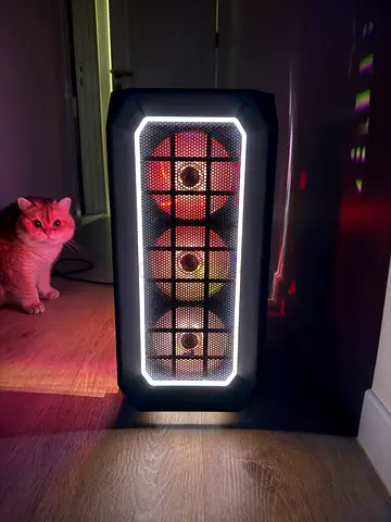 Gaming PC | i7-9700K | RTX 2080 Gaming X Trio | 16GB RAM | 1TB HDD + 250GB NVMe SSD