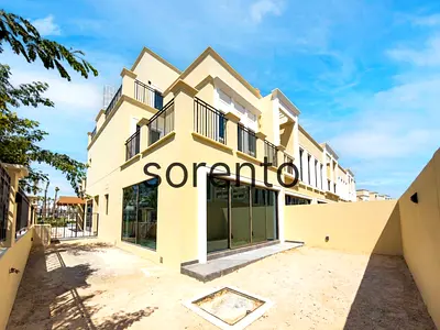 5 Bed Townhouse | End Unit | Rare Side Park