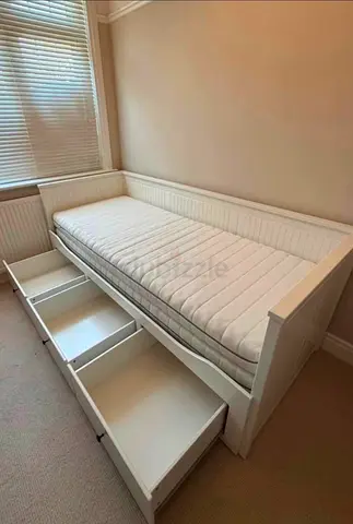 Ikea hemnes day bed with mattress 2