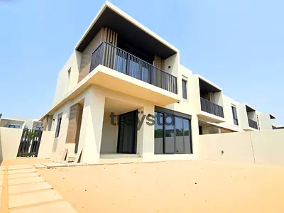 Modern 4BR Villa | Single Row | 4B-E4