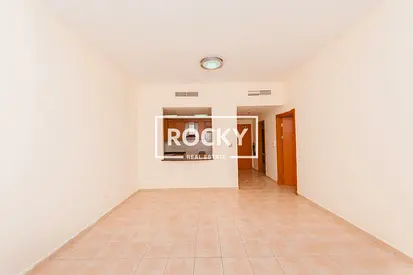 Spacious 1 B/R | Refurbished | Parking