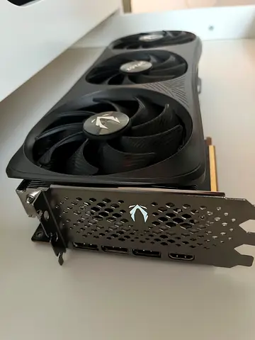 RTX 4080 Zotac Gaming GeForce RTX GPU - original box and registered warranty up to 5 years (Zotac)