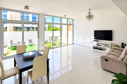 3BR Townhouse | Vastu Compliant | Vacant