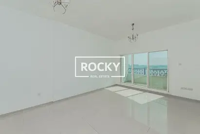 **1 B/R CENTRAL AC APT WITH POOL, GYM & SAUNA & PARKING**