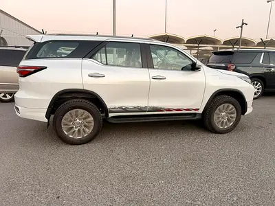 صورة مصغرة 4 لـ 2026 Toyota FORTUNER