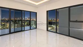 Spacious 2BR, Laundry | Road View | Near Metro
