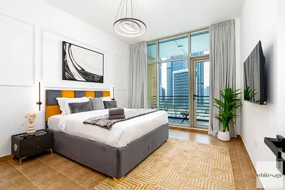 Premium Renovated 1BR | 2 Baths | Balcony | Beautiful Views | Hamilton Residency I Monthly