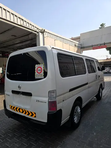 2009 Nissan URVAN 照片 5