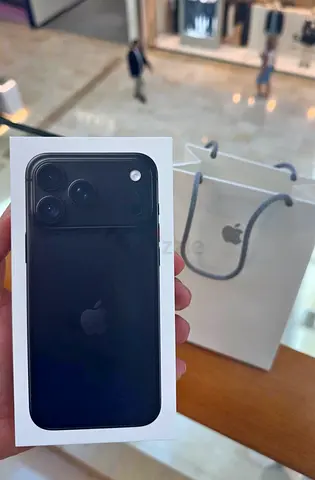 Iphone 18 Pro Max 256 GB - Black new