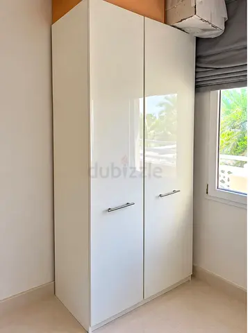 *White Freestanding Wardrobe / Cupboard with Hanging Rail & Drawers 
Was AED 1220
Now AED 650