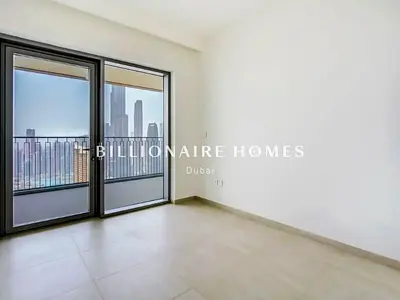 Fully upgraded| Unobstructed Views| Corner Layout