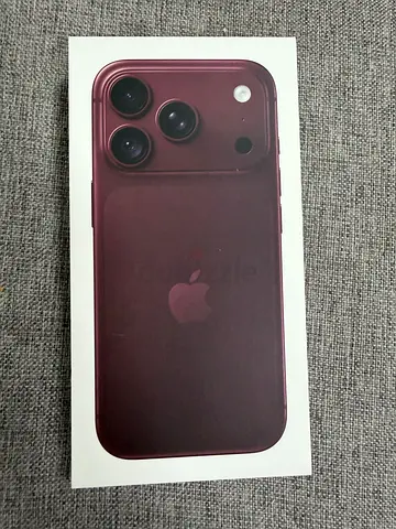 Apple iPhone 18 pro (sealed box) 1 TB storage