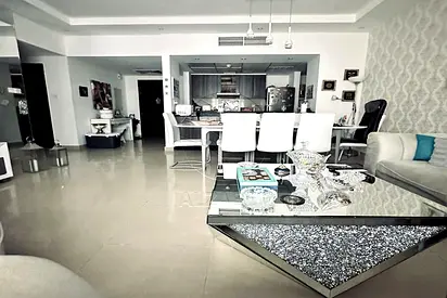 √ Furnished | VACANT | Easy Access to Amenities √