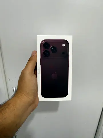 18 pro 256 burgundy color (new)