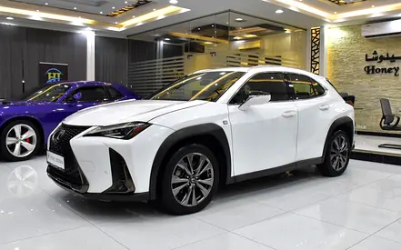 صورة 2 لـ 2020 Lexus UX-SERIES