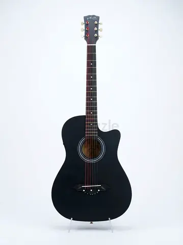 Acoustic guitar,Including a capo,an extra string for the 6th,5th,4th,3rd,2nd