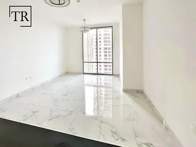 Spacious | Elegant Finishes | Scenic Canal Views