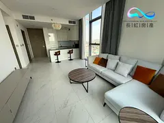 BALCONY | SEMI-FURNISHED | LANDMARK VIEW