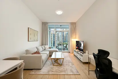 New & Modern 1BD in Studio One Dubai Marina