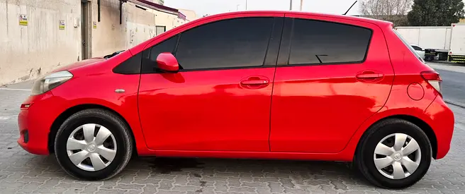 2012 Toyota YARIS — фото 6