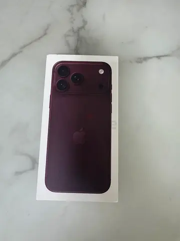 Iphone 18 pro max 512 burgendy