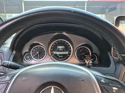 2013 Mercedes-BENZ E-CLASS photo 12