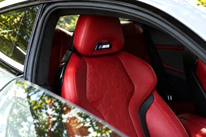 صورة 12 لـ 2020 BMW M8