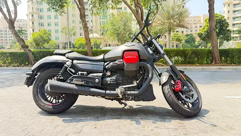 Moto Guzzi Audace carbon 1400