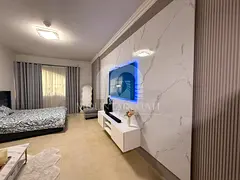 Furnished Vacant High Floor Five Hotel View