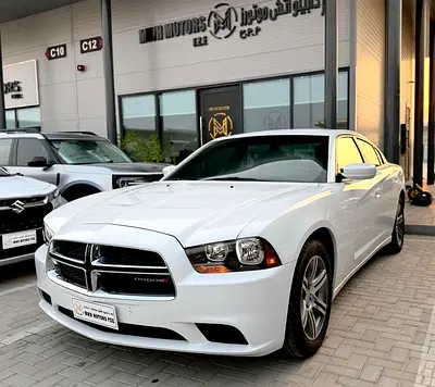 Well Maintained 2014 Dodge Charger SE - GCC Specs