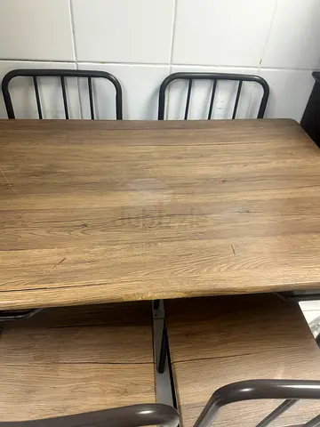 4 seater dining table and chair set