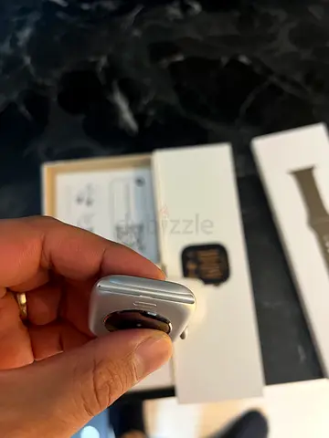 Brand new Apple Watch Series 10 - 46 mm -never worn - original case - two bands